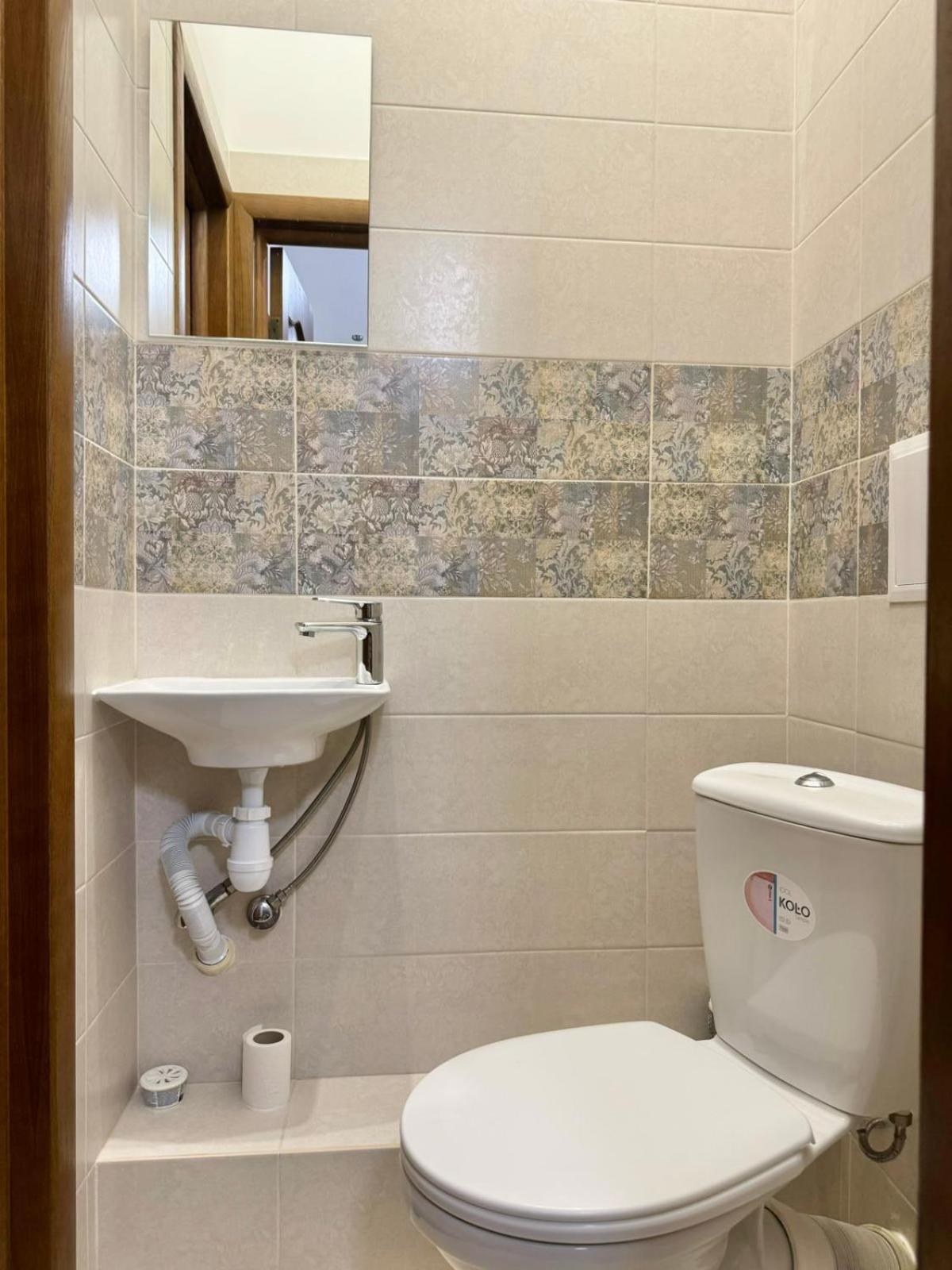 Апартаменти Поруч З Олімпійським Стадіоном Kiev Extérieur photo