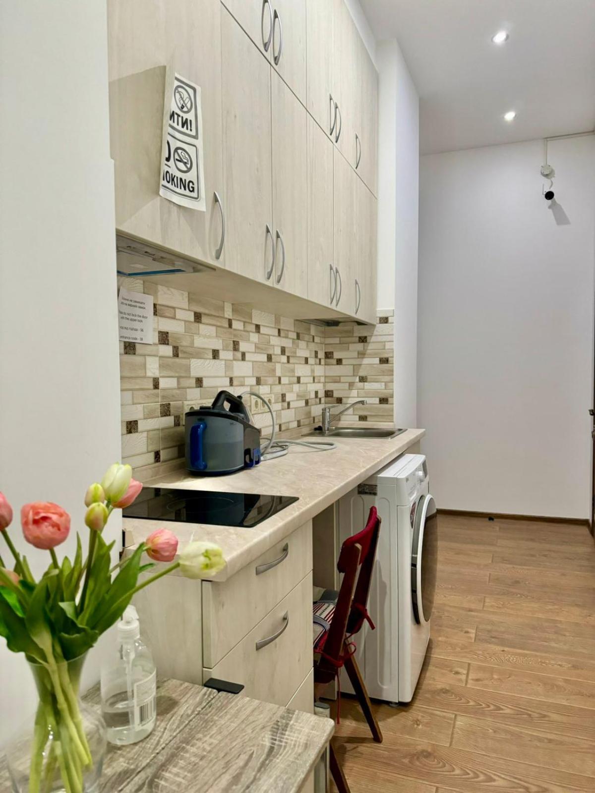 Апартаменти Поруч З Олімпійським Стадіоном Kiev Extérieur photo