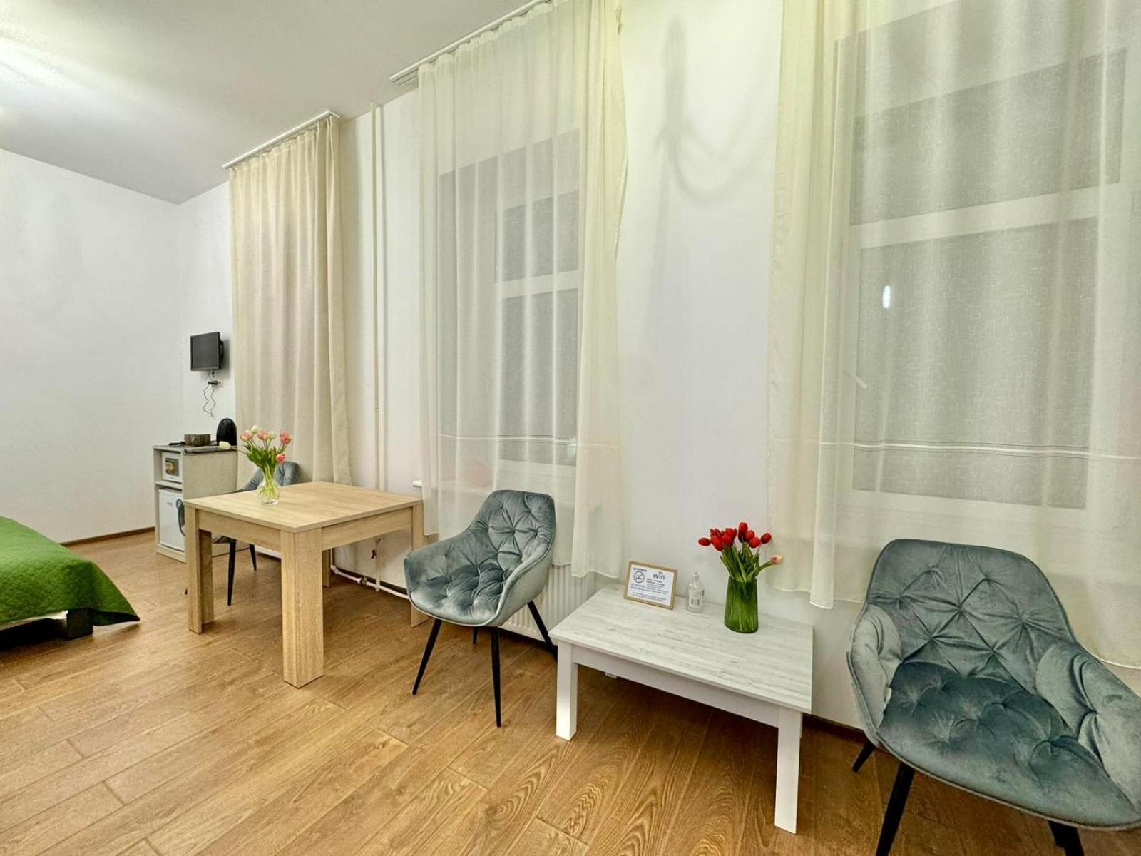 Апартаменти Поруч З Олімпійським Стадіоном Kiev Extérieur photo